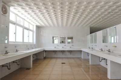 Vessel Sinks and Bold Faucets